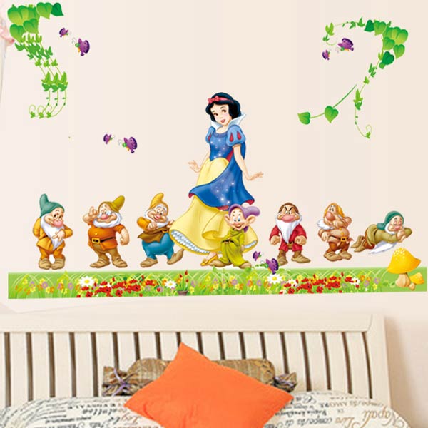 Snow White Kids Wall Sticker - YASH757